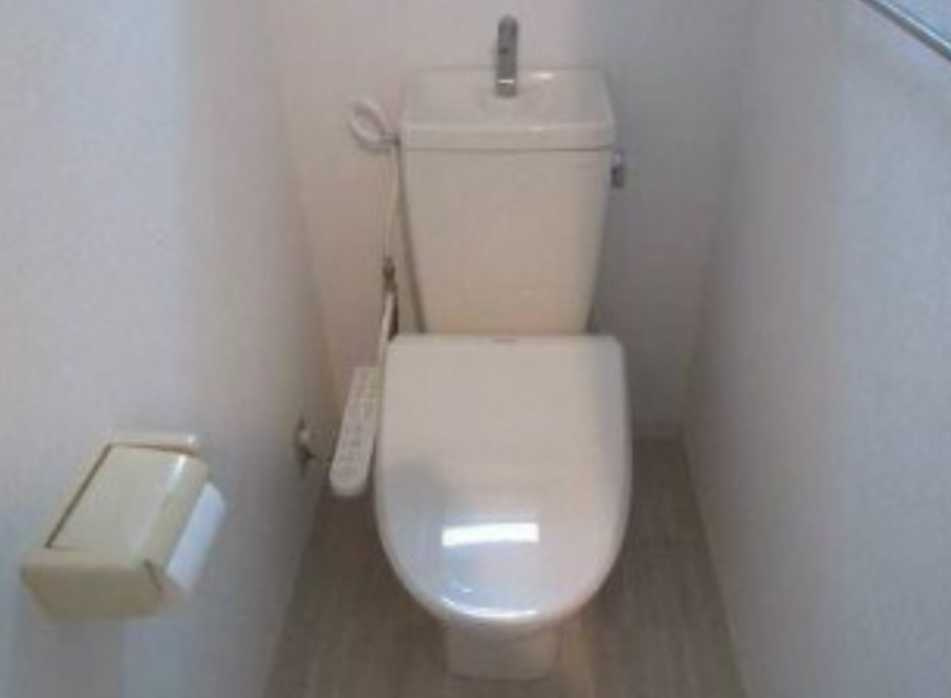 グランデッサ代沢　南向き　バストイレ別　オートロックのトイレ