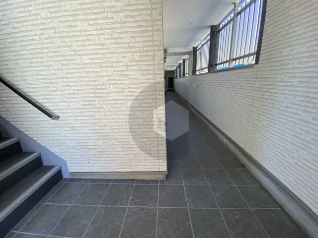 ミワパラディ花園2のロビー