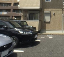 レセーナ　Ａの駐車場