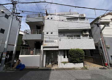 フリーダム町屋の外観