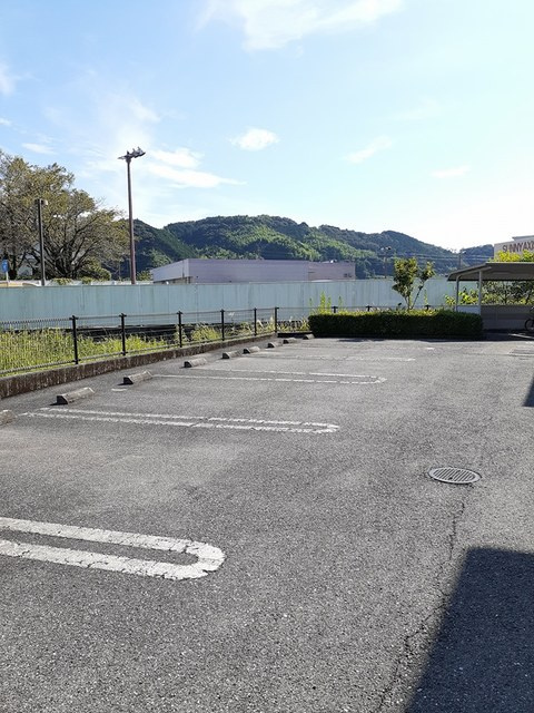 アルドーレの駐車場|駐車場