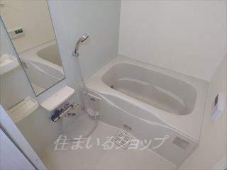広島市安佐北区亀山４丁目のアパートの浴室|追い焚き・浴室暖房乾燥機あり