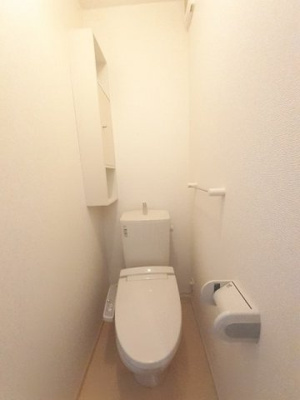 【トイレ】 | シトラスガーデン | 落ち着いた色調のトイレです