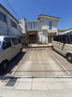 【駐車場】 | シトラスガーデン | 駐車場です