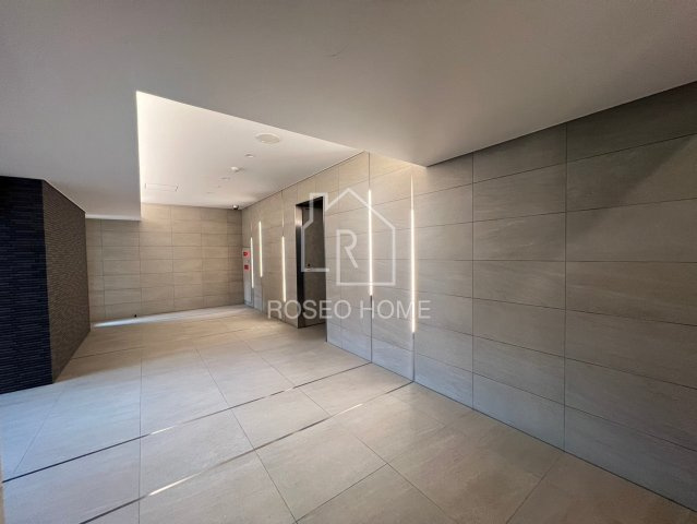 プレディアコート本町のロビー