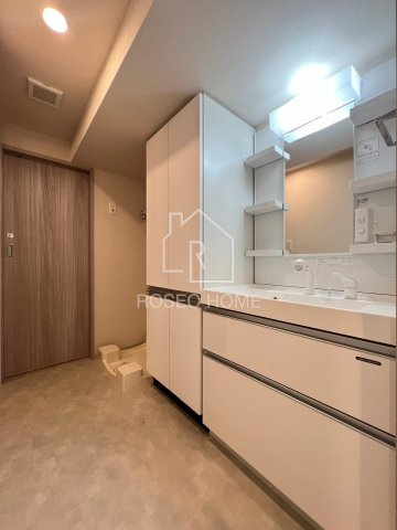 プレディアコート本町の洗面所|同マンション別部屋：参考写真