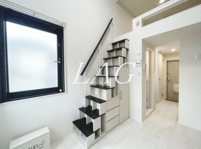 【居間・リビング】 | ソレイユテラス東十条 | 洋室のお部屋です。