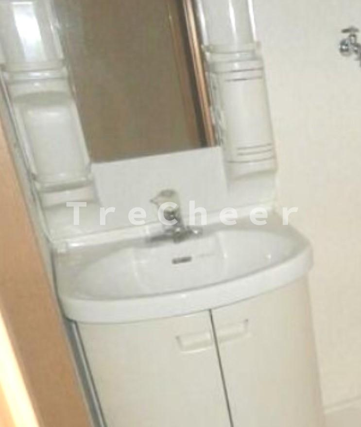 アミュレット壱番館の独立洗面台