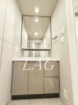 【独立洗面台】 | ロイヤルパークス赤羽サウス | 独立洗面台になります。