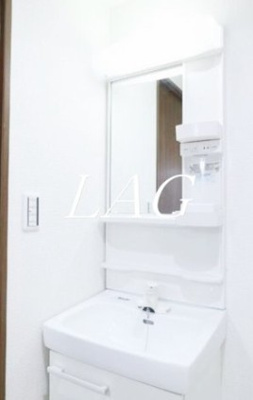 【洗面所】 | ベネディーレ練馬 | 洗面台です。