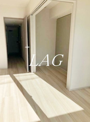 【居間・リビング】 | ＬＵＭＥＥＤ赤羽ＮＯＲＴＨ | 洋室のお部屋です。