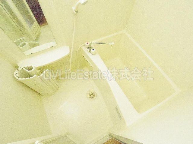 ファーストプレイスの浴室