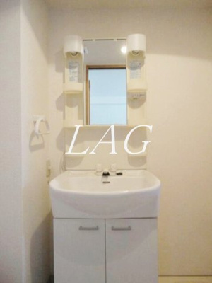【洗面所】 | カーサ躑躅ヶ丘 | 洗面台です。