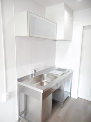 【キッチン】 | ラピード | キッチンの上に棚があり便利です