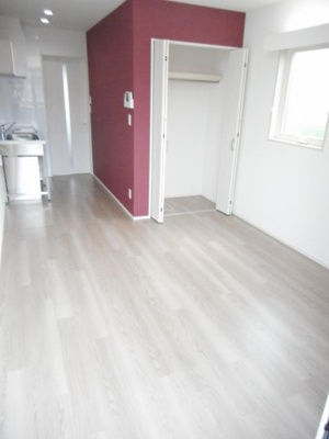 【内装】 | ラピード | 明るい室内です