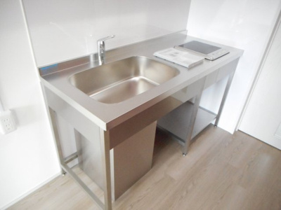 【キッチン】 | ラピード | 衛生的で掃除のしやすいステンレスキッチンです