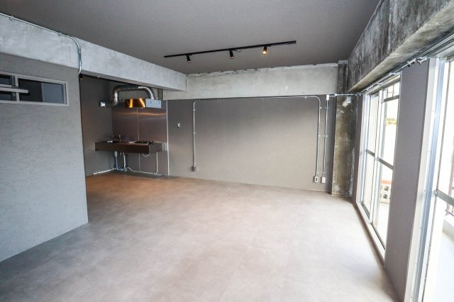 【その他】 | 財形吹田ハイツ | 室内改装済の2LDK♪
クールなカラーリングのお部屋です♪