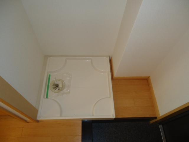 フルハウスＡ棟のその他|洗濯機置場