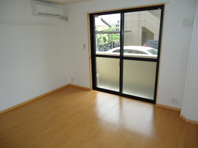 フルハウスＡ棟の内装|洋室