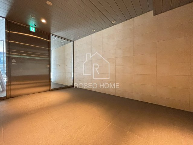 マンションはりげんのロビー