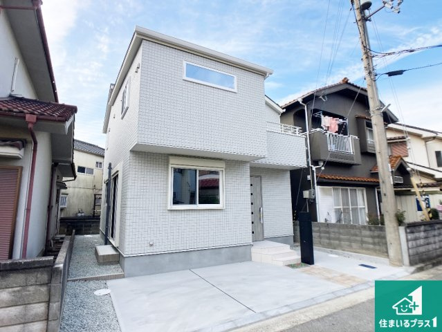 加古川市加古川町稲屋　新築一戸建ての外観|安心の10年保証！外観を美しく保ち、雨水で汚れを落とします！気になることがありましたら、お気軽にお問い合わせください！