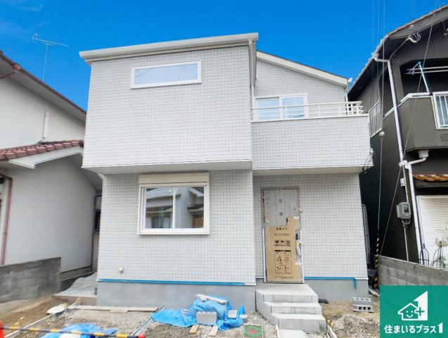 加古川市加古川町稲屋　新築一戸建ての外観|安心の10年保証！外観を美しく保ち、雨水で汚れを落とします！気になることがありましたら、お気軽にお問い合わせください！
