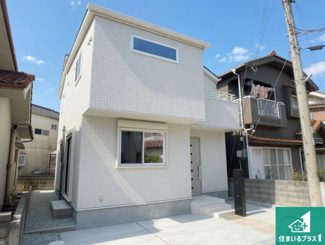 加古川市加古川町稲屋　新築一戸建ての外観|安心の10年保証！外観を美しく保ち、雨水で汚れを落とします！気になることがありましたら、お気軽にお問い合わせください！