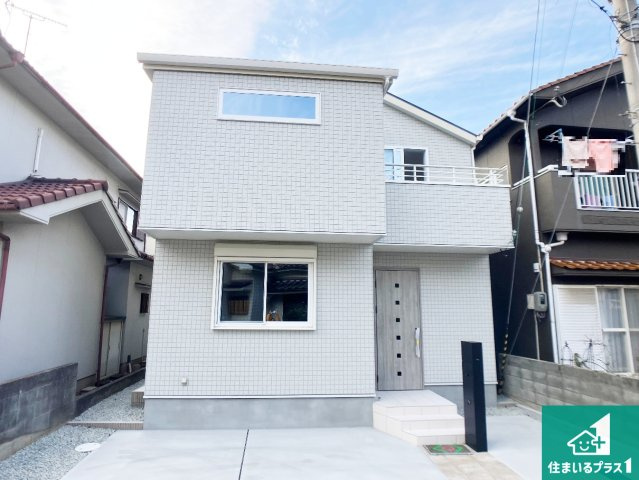 加古川市加古川町稲屋　新築一戸建ての外観|安心の10年保証！外観を美しく保ち、雨水で汚れを落とします！気になることがありましたら、お気軽にお問い合わせください！