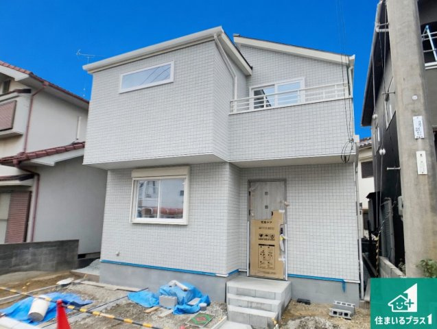 加古川市加古川町稲屋　新築一戸建ての外観|安心の10年保証！外観を美しく保ち、雨水で汚れを落とします！気になることがありましたら、お気軽にお問い合わせください！