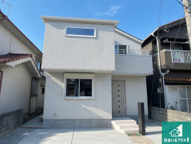 加古川市加古川町稲屋　新築一戸建ての外観|安心の10年保証！外観を美しく保ち、雨水で汚れを落とします！気になることがありましたら、お気軽にお問い合わせください！