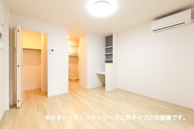 【キッチン】 | ヒカルサ豊橋東田町Ⅱ | 居間です