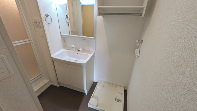 【洗面所】