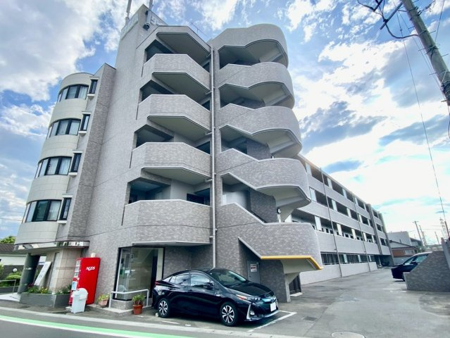 ダイアパレス若林の外観