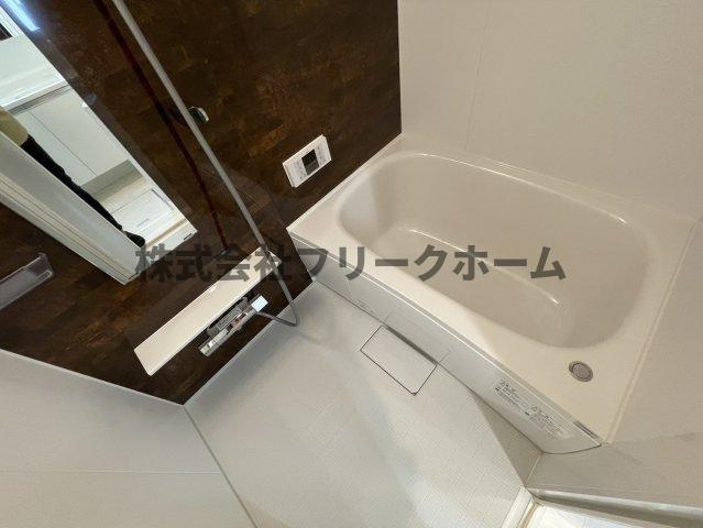 セレスティア小金井中町の浴室