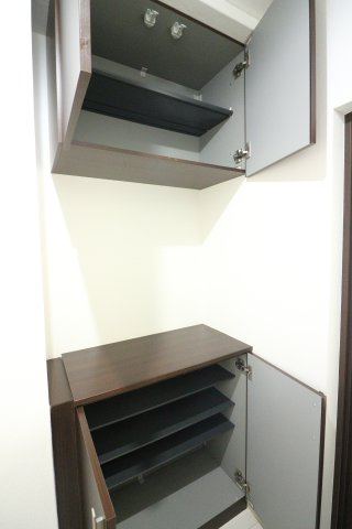 ※同じ間取りの別室の写真です