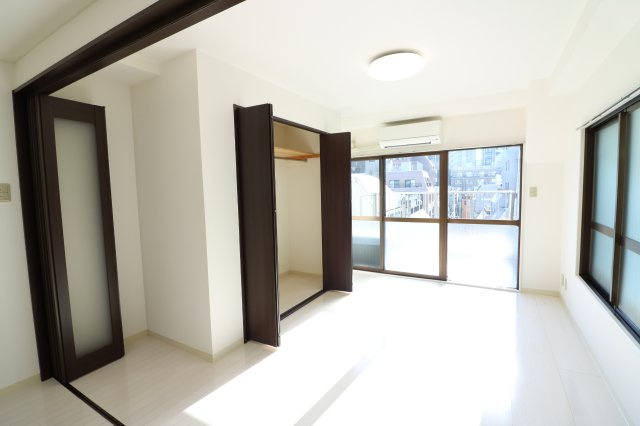 ※別室の写真です