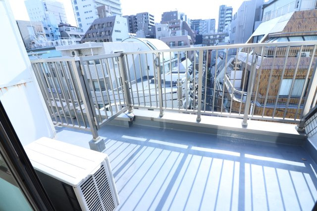 ※同じ間取りの別室の写真です