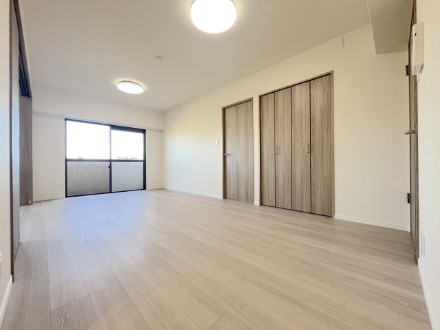 グーテンハイツ箱崎Ⅲの居間・リビング