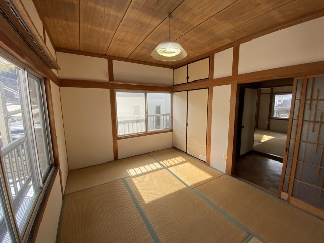 平田5丁目売家の和室