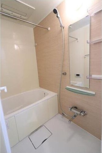 アリヴィオ夕陽ヶ丘の浴室