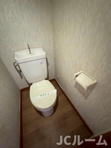 柏崎市大字安田のアパートのトイレ