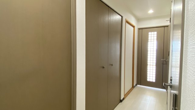 ジークレフ加古川東｜室内リフォームしています｜の収納|廊下収納