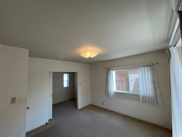 【洋室】の画像