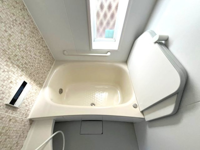 【浴室】 | 日の峰４丁目　中古戸建 | 浴室暖房乾燥つきユニットバス