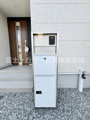 【設備】 | 島田市松葉町 新築一戸建て | ポスト