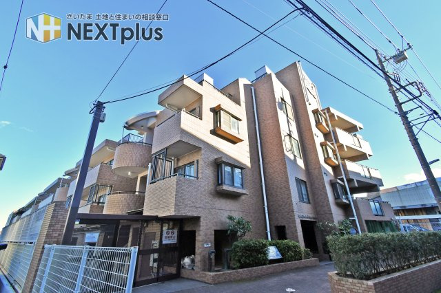 ライオンズマンション大宮吉野原の外観|埼玉新都市交通伊奈線『吉野原』駅から徒歩3分で、大宮駅までのアクセス良好！通勤通学に便利です。小学校まで徒歩14分と子育てファミリーも安心◎徒歩圏内にスーパーがあり毎日のお買い物に便利です。