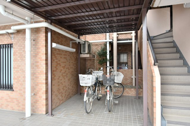 ライオンズマンション大宮吉野原の駐輪場