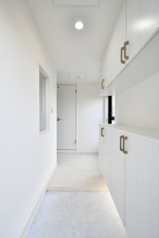 ライオンズマンション大宮吉野原のエントランス