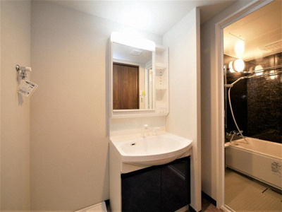 【洗面所】 | ブリリアントジュネス本町 | 洗面所です