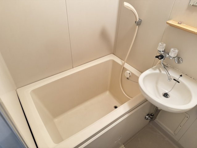 【浴室】 | 日々の疲れを癒すお風呂付です